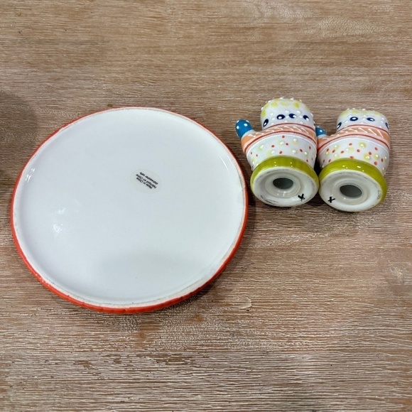 Anthropologie Warm & Toasty Butter Dish Salt Pepper Shakers 3 Piece Set - Picture 8 of 12